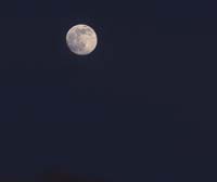 04Moon over Golden-Moon